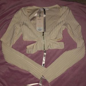 NWT House of CB long sleeved crop top